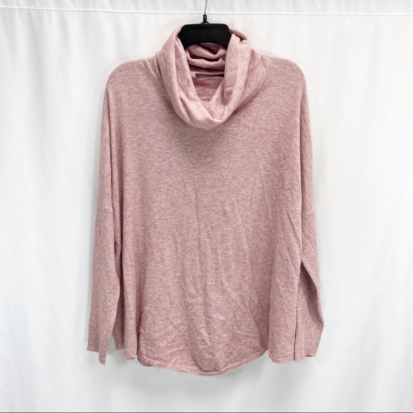 Cyrus Sweaters - Cyrus turtleneck sweater